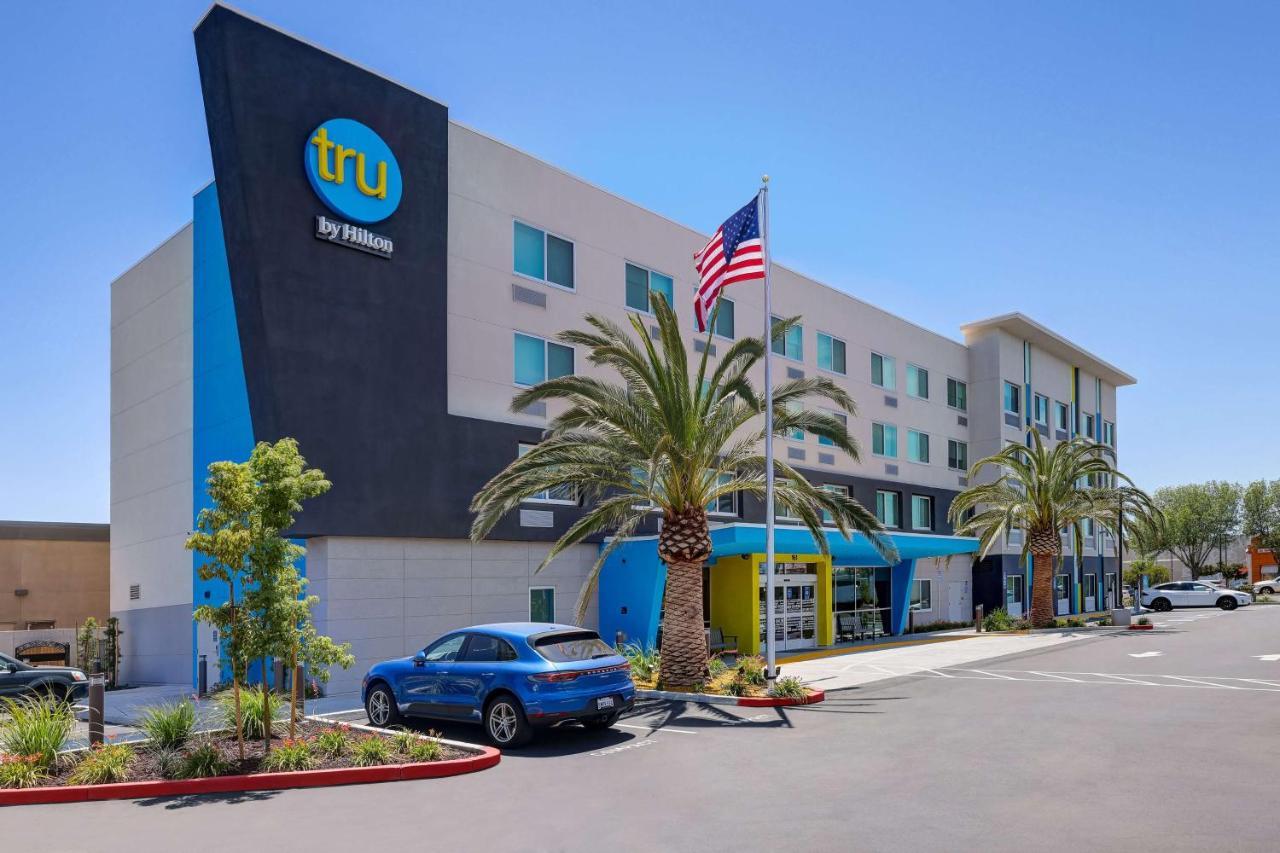 Tru By Hilton Lathrop Otel Dış mekan fotoğraf