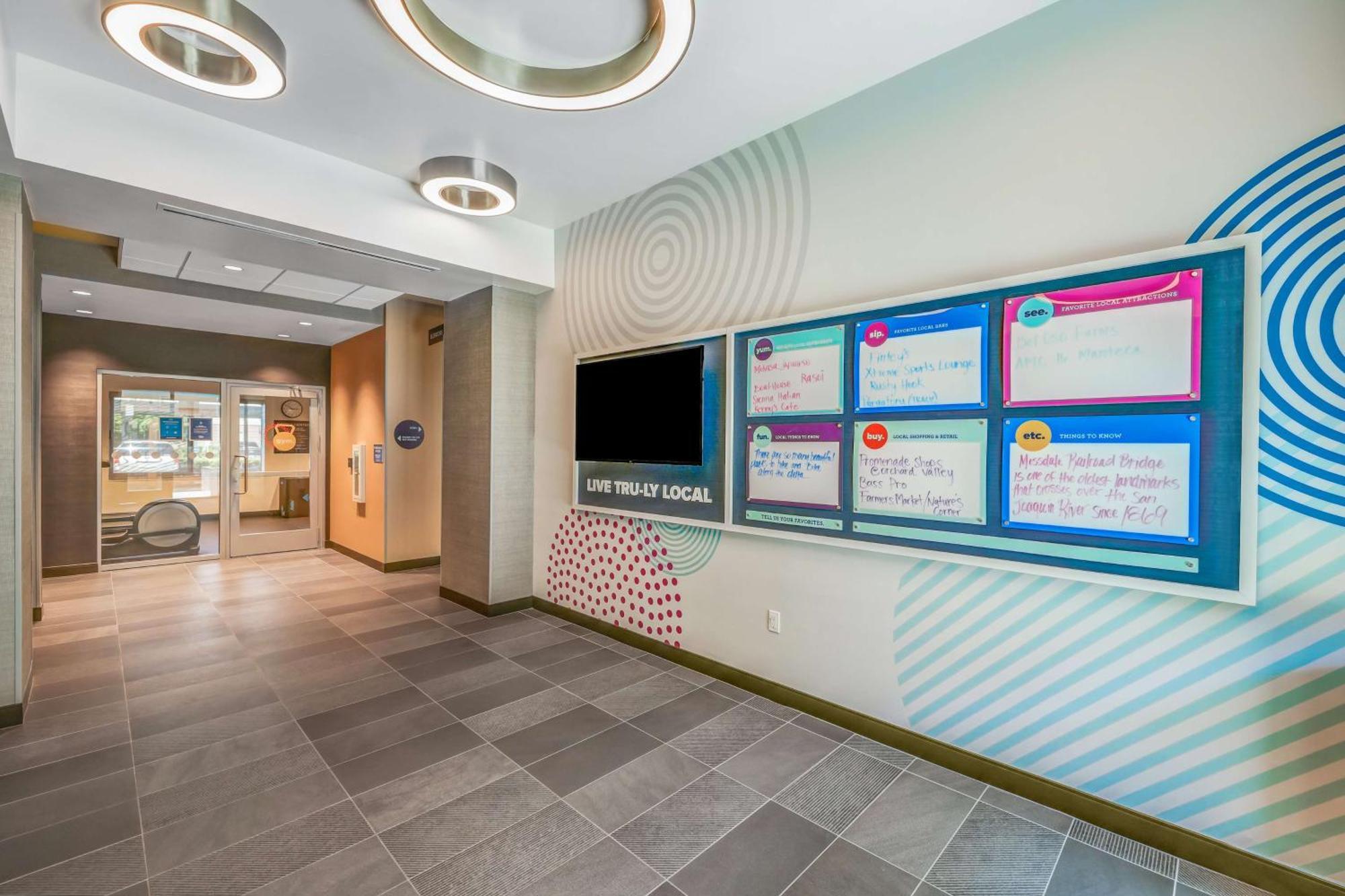 Tru By Hilton Lathrop Otel Dış mekan fotoğraf